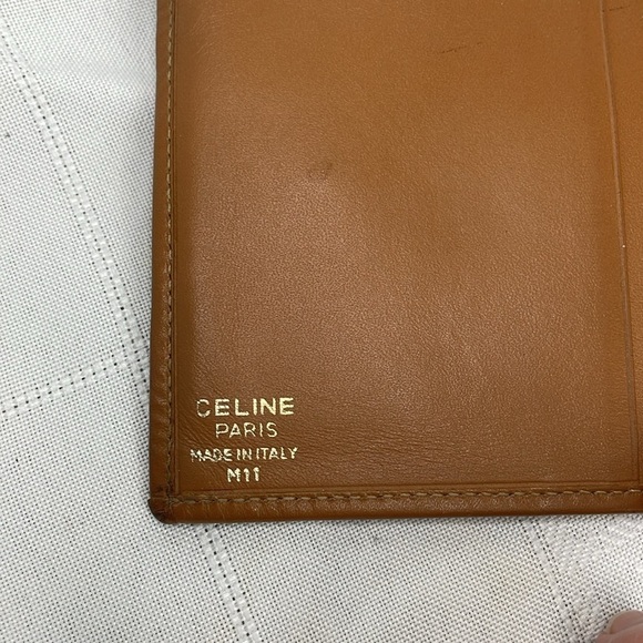 Celine Macadam Compact Wallet Beige Blason Leather Bifold Triomphe Snap - Picture 10 of 17